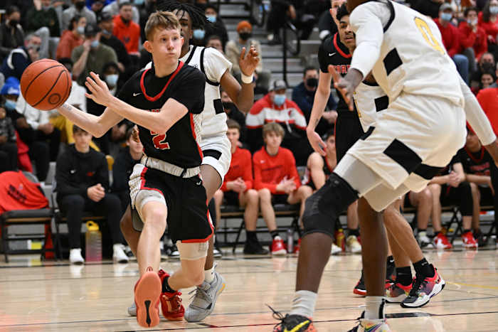 Roosevelt North Medford boys basketball Leon Neuschwander 64